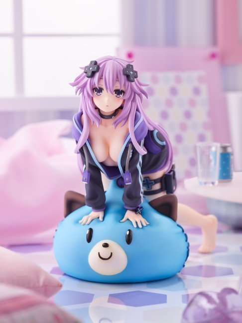 Neptune 1/7 Figure Waking Up Ver. -- New Dimension Game Neptunia VII Dimension Traveler