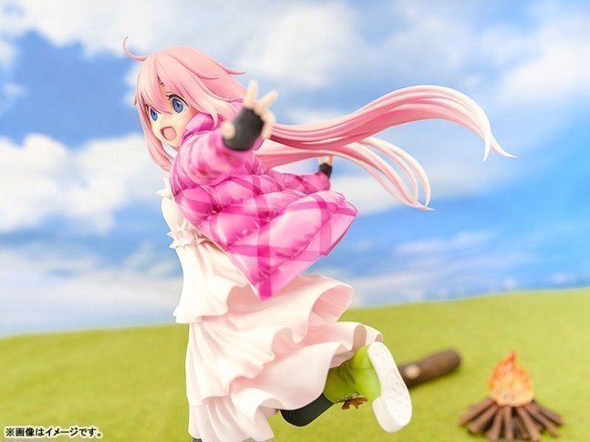 Nadeshiko Kagamihara 1/7 Figure -- Yurucamp rev
