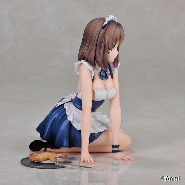 Anmi Gray Duckling Maid Figure 1/6 Figure