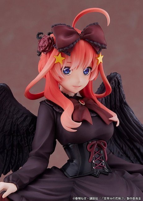 Itsuki Nakano 1/7 Figure Fallen Angel ver. -- The Quintessential Quintuplets SS