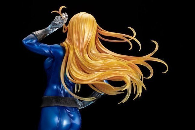 Invisible Woman ULTIMATE 1/6 MARVEL BISHOUJO Figure