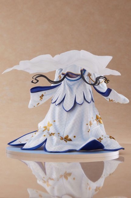 Hestia 1/7 Figure -Shiromuku-  -- Is It Wrong to Try to Pick Up Girls in a Dungeon? IV