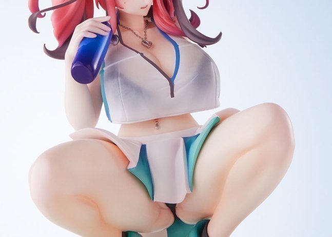 Bremerton 1/7 Figure Hot Training TF Edition -- Azur Lane